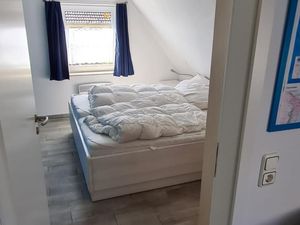 24028472-Ferienwohnung-4-Nebel-300x225-1