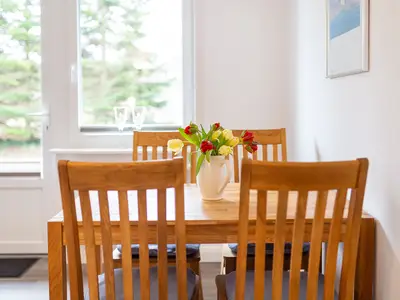 Esstisch in der Ferienwohnung Hortensie
