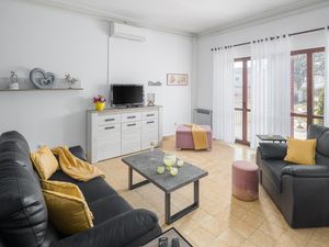 23725079-Ferienwohnung-7-Nedeščina-300x225-2