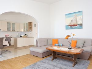 22623239-Ferienwohnung-8-Nemira-300x225-2