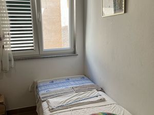 23917201-Ferienwohnung-5-Nemira-300x225-5