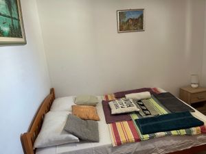 23917200-Ferienwohnung-4-Nemira-300x225-4