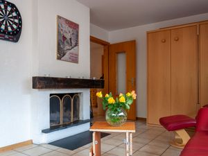 23843786-Ferienwohnung-4-Nendaz-300x225-1