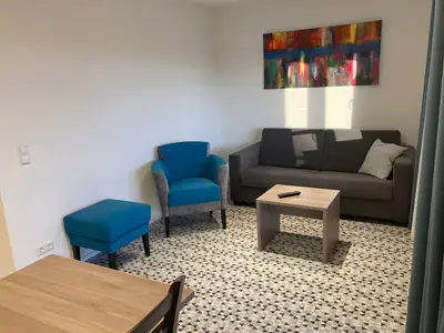 Photo, INSIDE, OUTSIDE