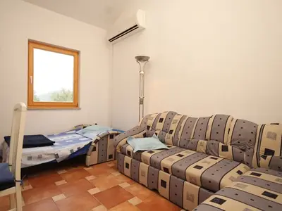 Ferienwohnung für 5 Personen in Nerezine 9/10