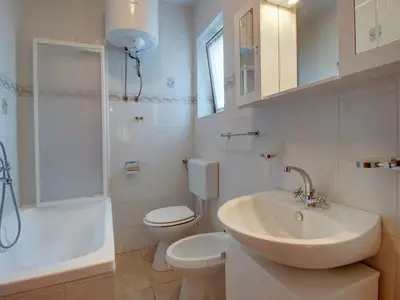 Ferienwohnung für 6 Personen in Nerezine 9/10