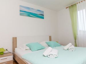 19096497-Ferienwohnung-4-Nerezine-300x225-5