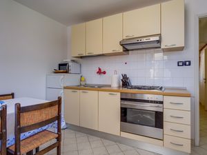 23093423-Ferienwohnung-3-Nerezine-300x225-3