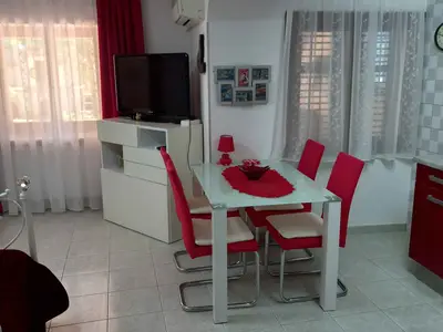 Ferienwohnung für 4 Personen (58 m²) in Nerezine 4/10