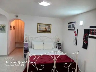 Ferienwohnung für 4 Personen (58 m²) in Nerezine 6/10