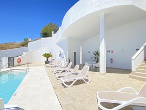 23554005-Ferienwohnung-4-Nerja-300x225-3