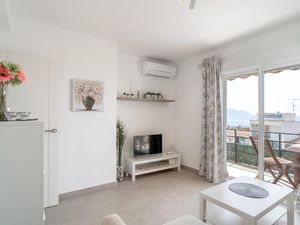 23697466-Ferienwohnung-4-Nerja-300x225-3