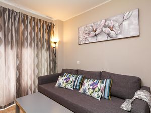 23554678-Ferienwohnung-2-Nerja-300x225-4