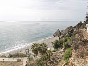 19293540-Ferienwohnung-4-Nerja-300x225-2