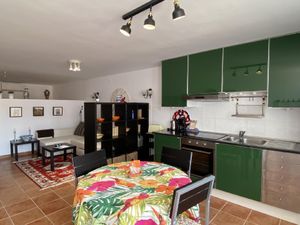 23554817-Ferienwohnung-4-Nerja-300x225-5