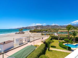 24017197-Ferienwohnung-2-Nerja-300x225-4