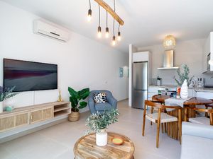 24050165-Ferienwohnung-2-Nerja-300x225-1