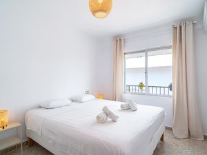 24050163-Ferienwohnung-4-Nerja-300x225-3