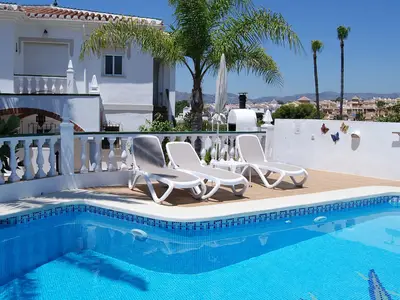 PoolOfHouse