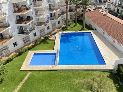 PoolOfHouse