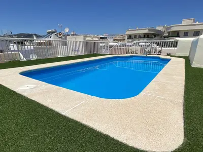 PoolOfHouse