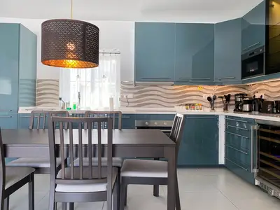 DiningRoom