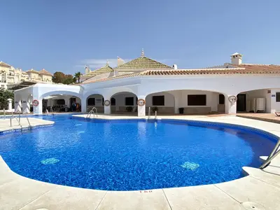 PoolOfHouse