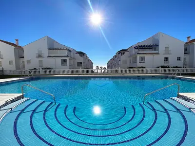 PoolOfHouse