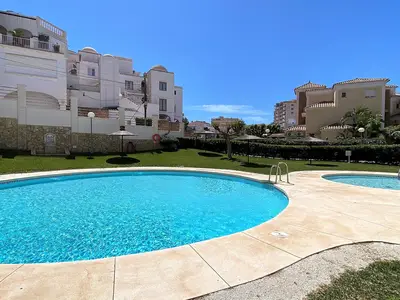 PoolOfHouse