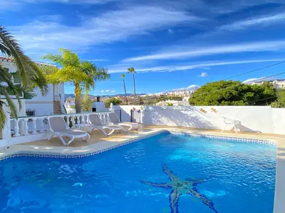 PoolOfHouse