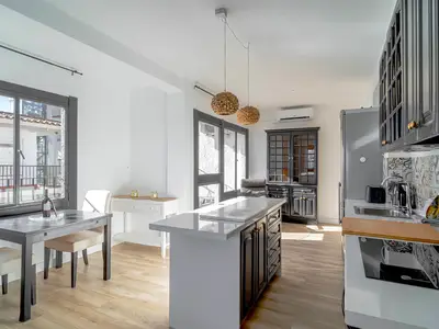DiningRoom