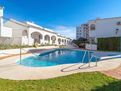 PoolOfHouse