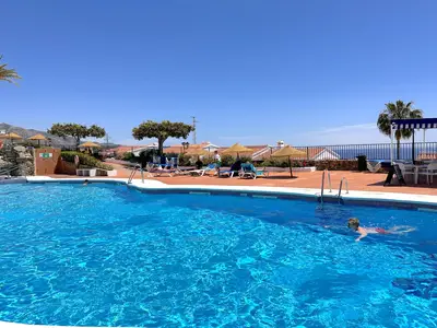 PoolOfHouse