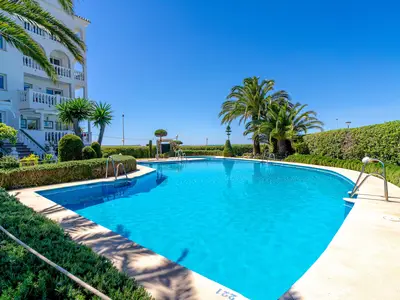 PoolOfHouse