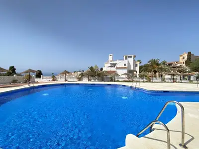 PoolOfHouse