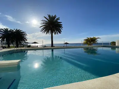 PoolOfHouse