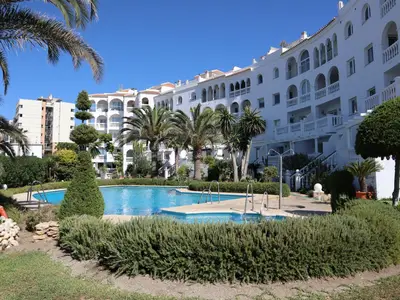 PoolOfHouse