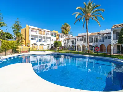 PoolOfHouse