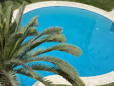 PoolOfHouse