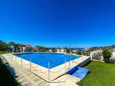 PoolOfHouse