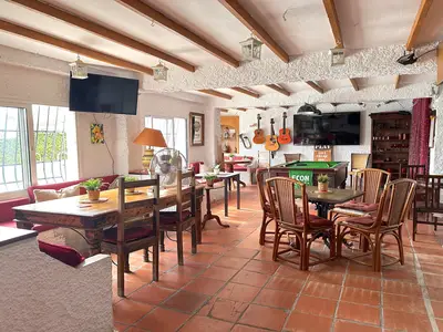 DiningRoom