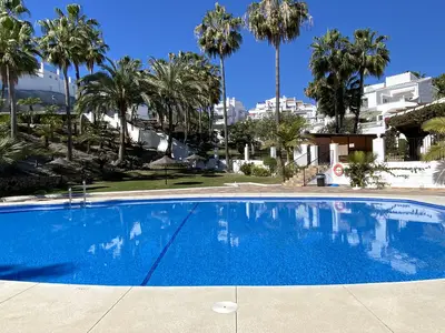 PoolOfHouse