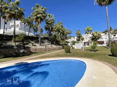 PoolOfHouse