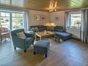 23348313-Ferienwohnung-4-Neßmersiel-300x225-2