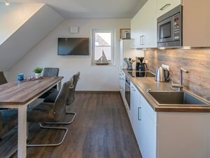 23890770-Ferienwohnung-5-Neßmersiel-300x225-4