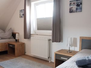 23920868-Ferienwohnung-6-Neßmersiel-300x225-5