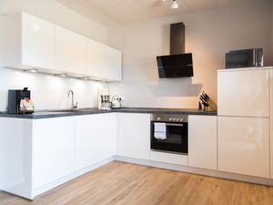 23883289-Ferienwohnung-2-Neßmersiel-300x225-1