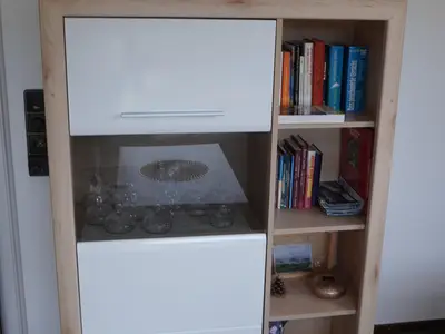 Bücherschrank