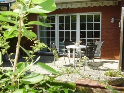 Ferienwohnung für 3 Personen (50 m²) in Neßmersiel 9/10