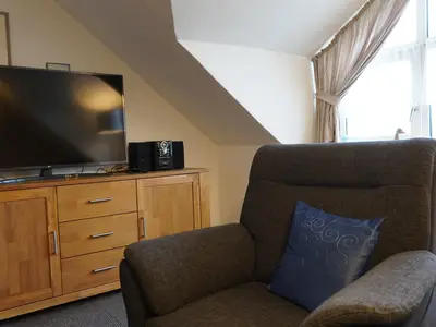 Wohnzimmer mit Fernseher